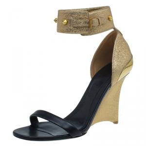 Pre Owned Alexander McQueen Black and Gold Leather Studded Wedge Sandals Size 37 