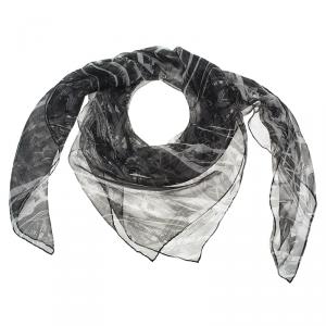 مملوكة مسبقًا Alexander McQueen Grey Printed Silk Square Scarf