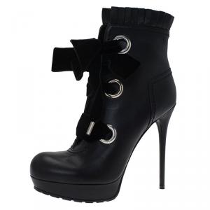 Pre Owned Alexander McQueen Black Leather and Velvet Lace Up Platform Ankle Boots Size 41
