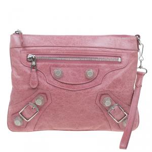 مملوكة مسبقًا Balenciaga Pink Lambskin Leather Flat Clutch