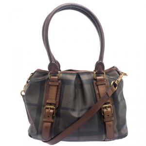 مملوكة مسبقًا حقيبة يد بربري نورثفيلد PVC بني كاروهات سموكد 