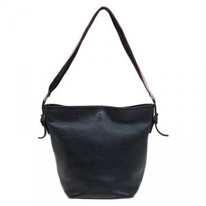 مملوكة مسبقًا Burberry Black Leather Striped Strap Bucket Hobo