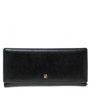 Pre Owned Carolina Herrera Black Textured Leather Continental Wallet