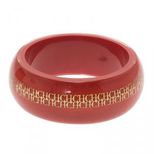 Pre Owned CH Carolina Herrera Red Resin Gold Tone Metal Wide Bangle 21cm