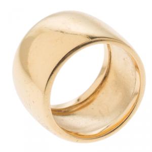 Pre Owned Carolina Herrera Logo Gold Tone Wide Band Ring Size 56