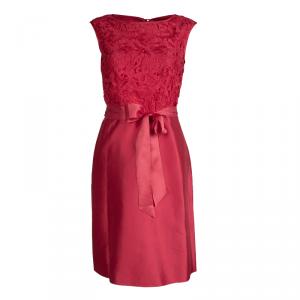 Pre Owned CH Carolina Herrera Red Lace Belted Sleeveless Dress S