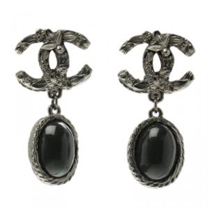 Pre Owned Chanel CC Black Cabochon Grey Tone Clip-on Drop Earrings