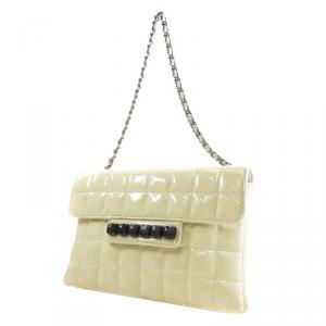 Pre Owned Chanel Cream Square Stitch Patent Leather Shoulder Bag