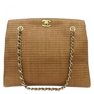 مملوكة مسبقًا Chanel Beige Woven Leather Raffia Tote