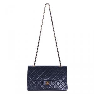 مملوكة مسبقًا Chanel Black Quilted Lambskin Medium Vintage Classic Double Flap Bag