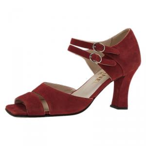 Pre Owned حذاء شانيل ماري جين جلد أحمر سويدي مقاس 37