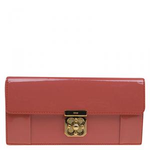 Pre Owned Chloe Coral Patent Leather Elsie Continental Wallet