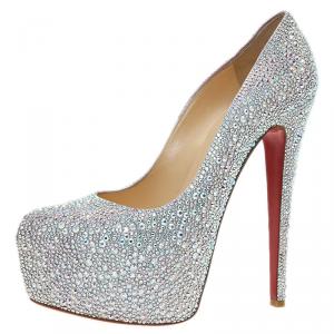 مملوكة مسبقًا Christian Louboutin Silver Crystal Embellished Suede Daffodile Pumps Size 39