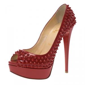 مملوكة مسبقًا Christian Louboutin Red Patent Lady Peep Toe Spike Platform Pumps Size 37