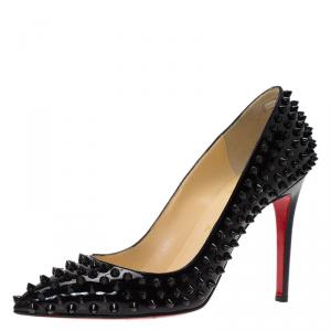 مملوكة مسبقًا Christian Louboutin Black Patent Pigalle Spikes Pumps Size 39