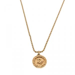 مملوكة مسبقًا Dior Gold-tone Logo Pendant Necklace
