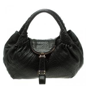 مملوكة مسبقًا Fendi Black Textured Leather Large Spy Hobo