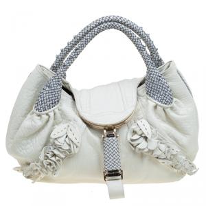 مملوكة مسبقًا Fendi Off White Textured Leather Large Spy Hobo