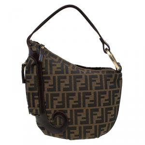 مملوكة مسبقًا Fendi Tobacco Zucca Canvas Small Oyster Hobo