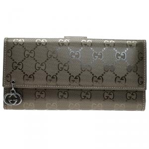 مملوكة مسبقًا محفظة كونتينيتال غوتشي جلد غوتشيسيما أخضر ميتاليك بالشعار GG المزين و قلاب