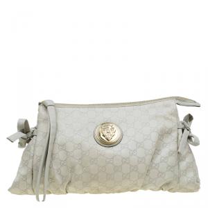 مملوكة مسبقًا Gucci Beige Guccissima Leather Large Hysteria Clutch