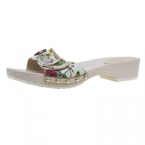 مملوكة مسبقًا Gucci Flora Canvas Icon Bit Wooden Clogs Size 37.5