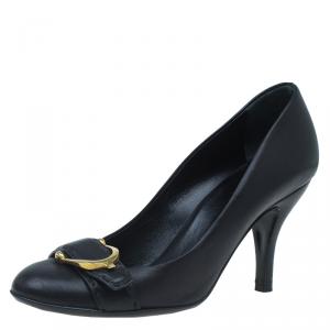 مملوكة مسبقًا حذاء كعب عالي غوتشي جلد أسود بإبزيم مزين ومقدمة مستديرة مقاس 36