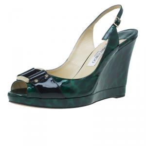 مملوكة مسبقًا Jimmy Choo Dark Green Patent Buckle Detail Peep Toe Slingback Wedge Sandals Size 40.5