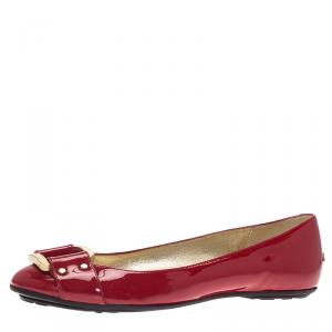 مملوكة مسبقًا Jimmy Choo Red Patent Morse Ballet Flats Size 39