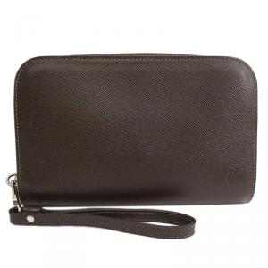 Pre Owned Louis Vuitton Dark Brown Taiga Leather Pochette Baikal Clutch