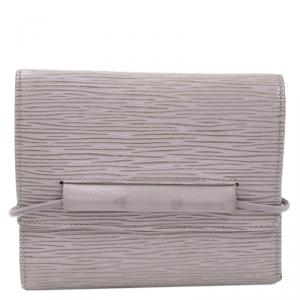 مملوكة مسبقًا Louis Vuitton Lilac Epi Leather Trifold Wallet
