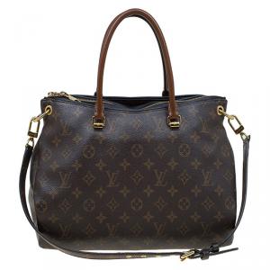 مملوكة مسبقًا Louis Vuitton Black Monogram Canvas Pallas Bag