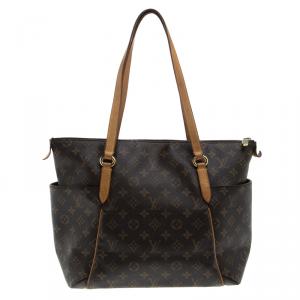 مملوكة مسبقًا حقيبة لوي فيتون توتالي كانفاس مونوغرامي MM
