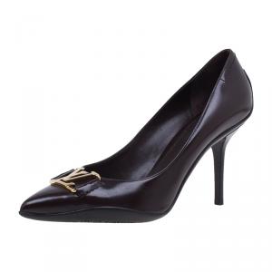 مملوكة مسبقًا Louis Vuitton Brown Patent Leather Logo Pointed Toe Pumps Size 38