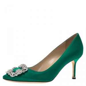 Pre Owned Manolo Blahnik Green Satin Hangisi Embellished Pumps Size 37.5