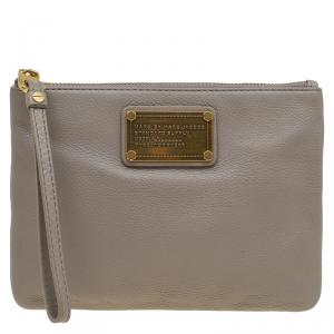 Marc by Marc Jacobs Grey Leather Classic Q Wristlet Clutch