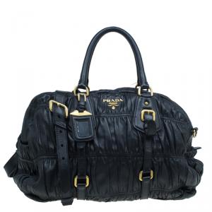 مملوكة مسبقًا Prada Black Nappa Leather Gauffre Ruched Shopping Tote