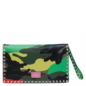 Pre Owned Valentino Multicolor Leather Camouflage Rockstud Wristlet Clutch