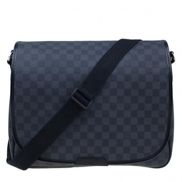 Pre Owned Louis Vuitton Damier Graphite Renzo Messenger Bag