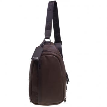 مملوكة مسبقًا Tumi Brown Leather Murano Sling Backpack