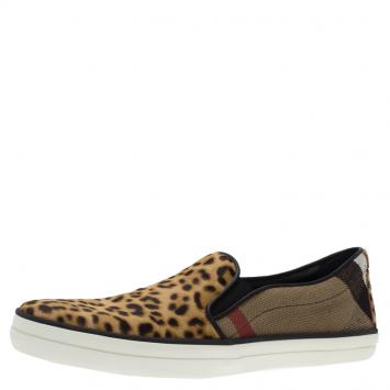Pre Owned Burberry Beige Novecheck Canvas and Leopard Calf Hair Slip On Sneakers Size 39