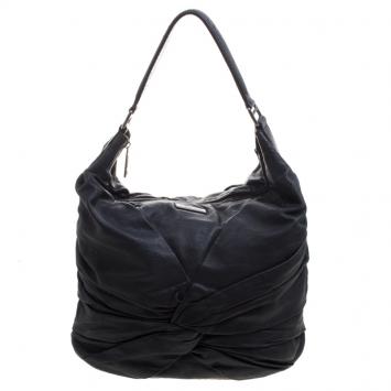 Pre Owned Burberry Black Leather Ruched Hobo