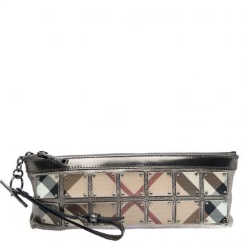 Pre Owned Burberry Metallic Silver Nova Check PVC and Leather Ashcombe Clutch