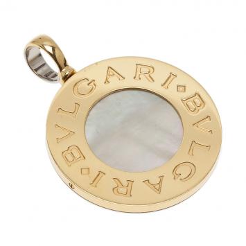 Pre Owned Bvlgari Bvlgari Onyx and Mother of Pearl Reversible Large Pendant
