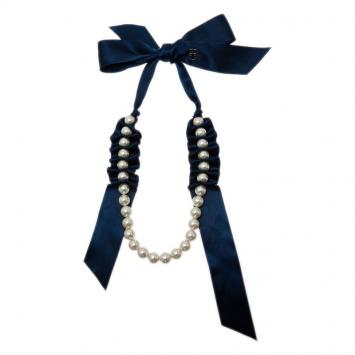 Pre Owned Carolina Herrera CH Faux Pearl Blue Ribbon Necklace