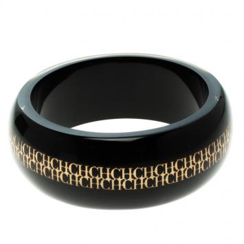 Pre Owned CH Carolina Herrera Black Resin Gold Tone Metal Wide Bangle Bracelet 22cm