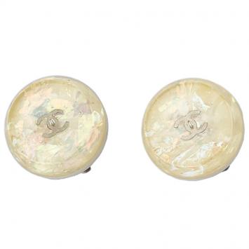 Pre Owned Chanel Cream Resin CC Clip On Earrings