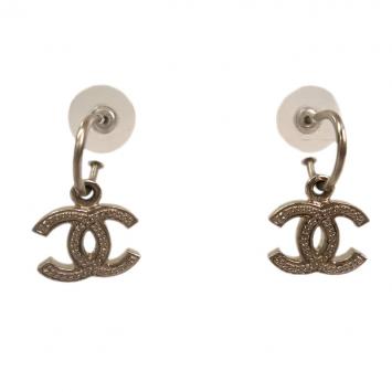 Pre Owned Chanel CC Silvertone Dangle Earrings