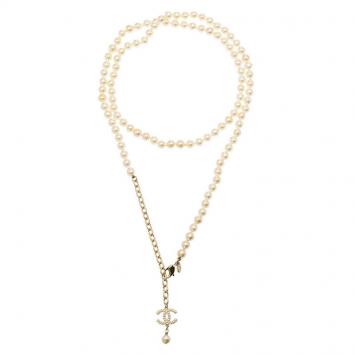 Pre Owned Chanel Faux Pearl CC Classic Belt / Necklace