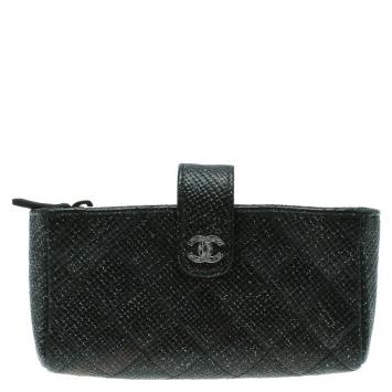 Pre Owned Chanel Black Quilted Glitter Caviar Leather Iphone Pouch